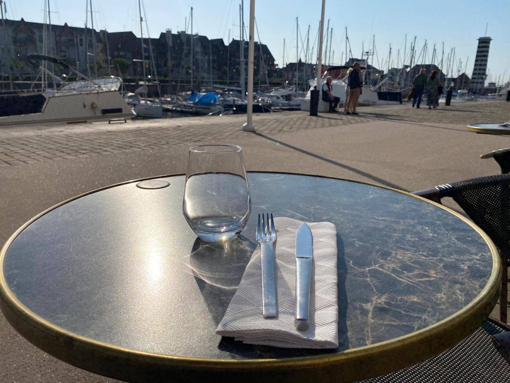 Cote Plage - Magnifique Appartement De Charme A Trouville Sur Mer - Linge - Lit Fait - Parking - Wifi - Classe Par L'Office Du Tourisme Ngoại thất bức ảnh