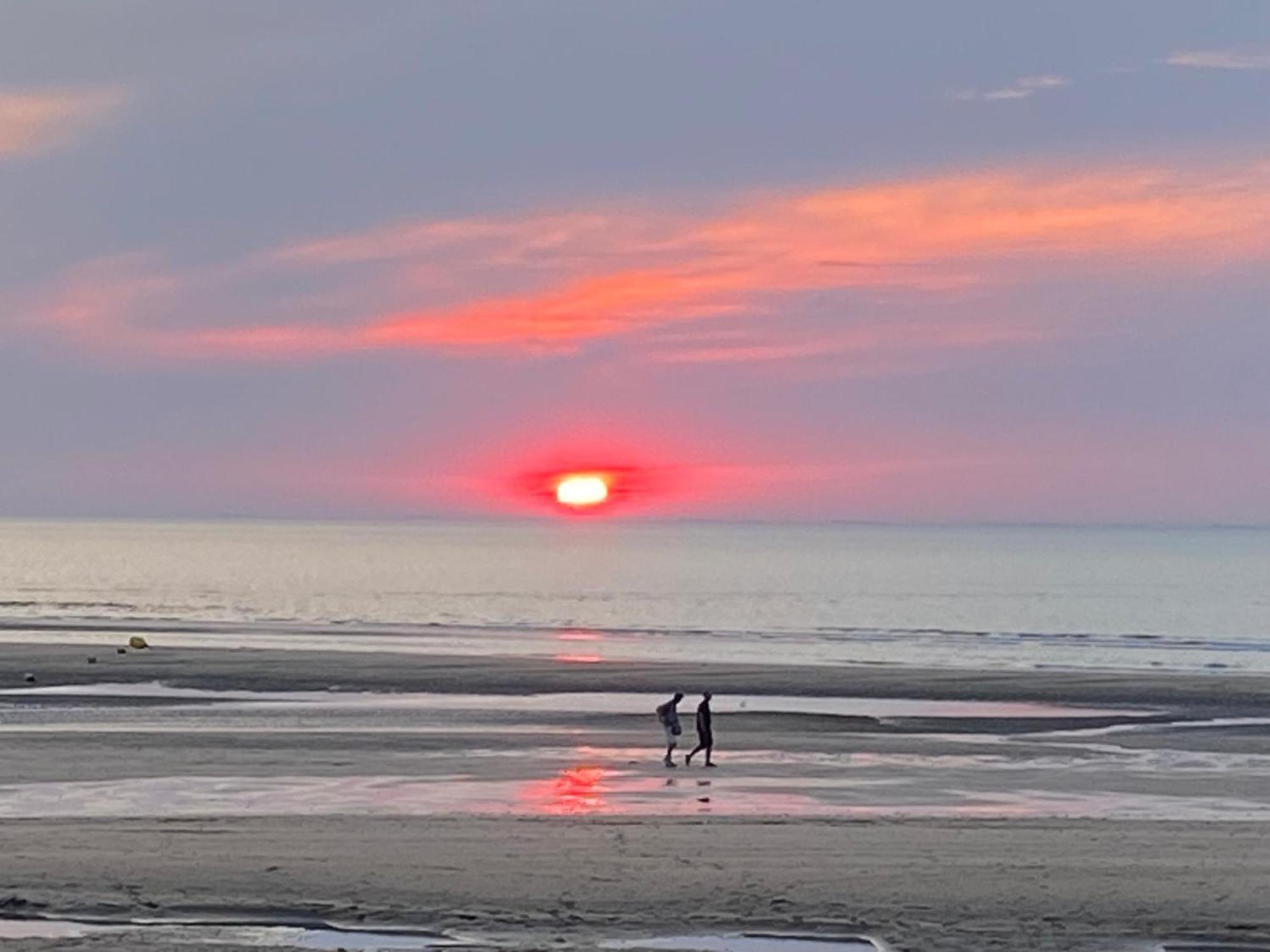 Cote Plage - Magnifique Appartement De Charme A Trouville Sur Mer - Linge - Lit Fait - Parking - Wifi - Classe Par L'Office Du Tourisme Ngoại thất bức ảnh