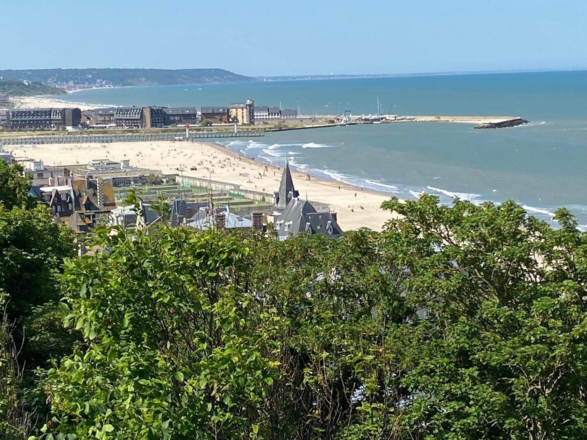 Cote Plage - Magnifique Appartement De Charme A Trouville Sur Mer - Linge - Lit Fait - Parking - Wifi - Classe Par L'Office Du Tourisme Ngoại thất bức ảnh